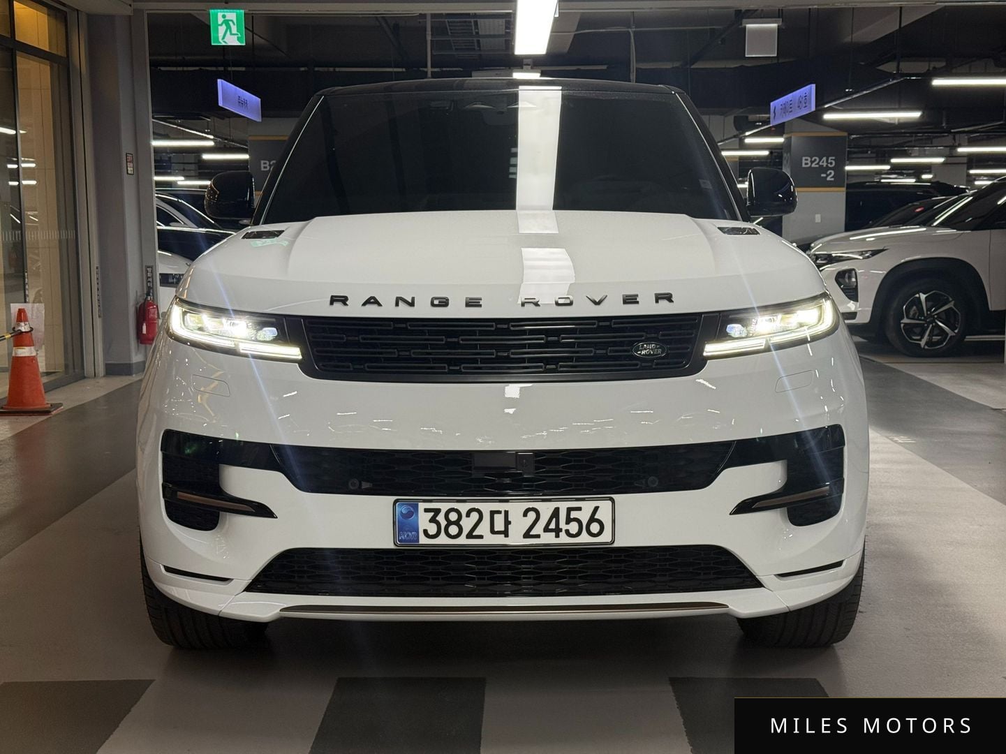 Land Rover Range Rover Sport 2025 — миниатюра 2