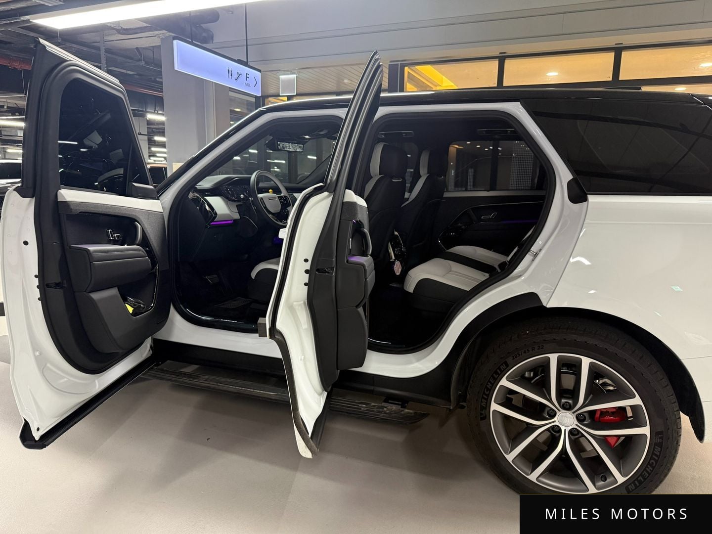 Land Rover Range Rover Sport 2025 — миниатюра 8