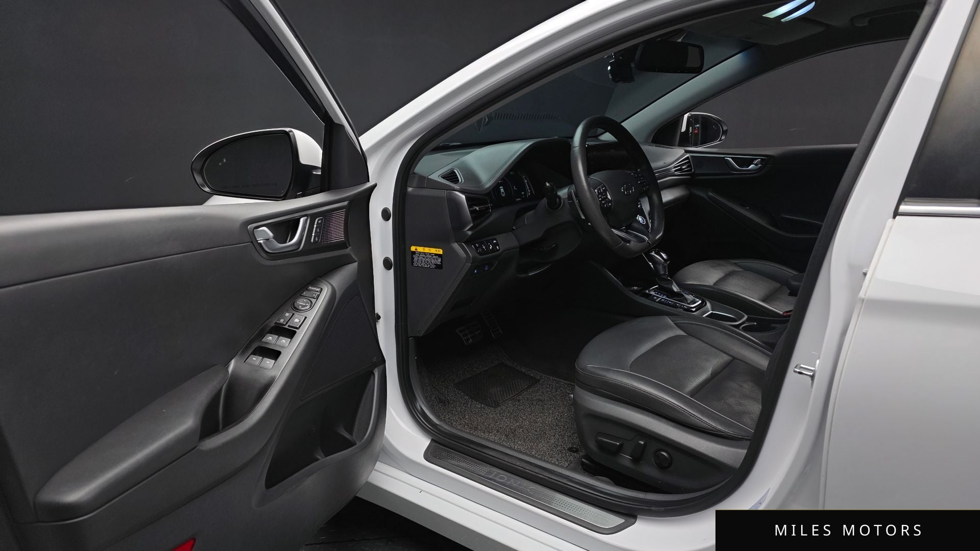 Hyundai Ioniq 2020 — миниатюра 10