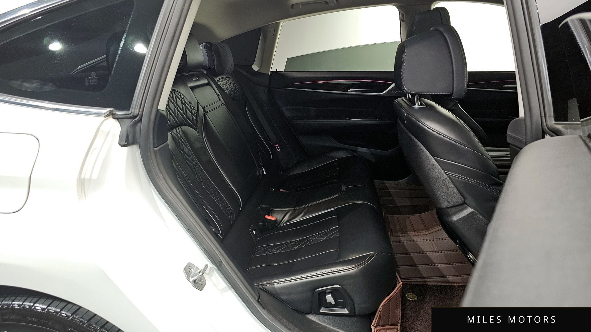 BMW 6 Series GT (G32) 2019 — миниатюра 11
