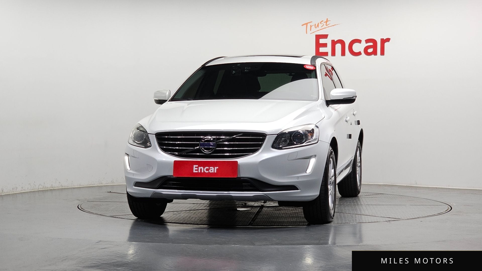 Volvo XC60 2017 — миниатюра 3