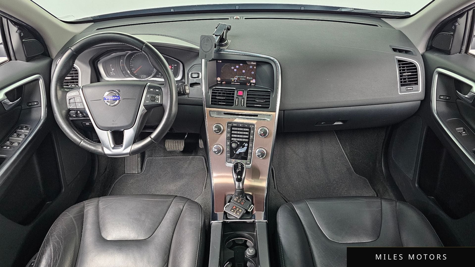 Volvo XC60 2017 — миниатюра 10