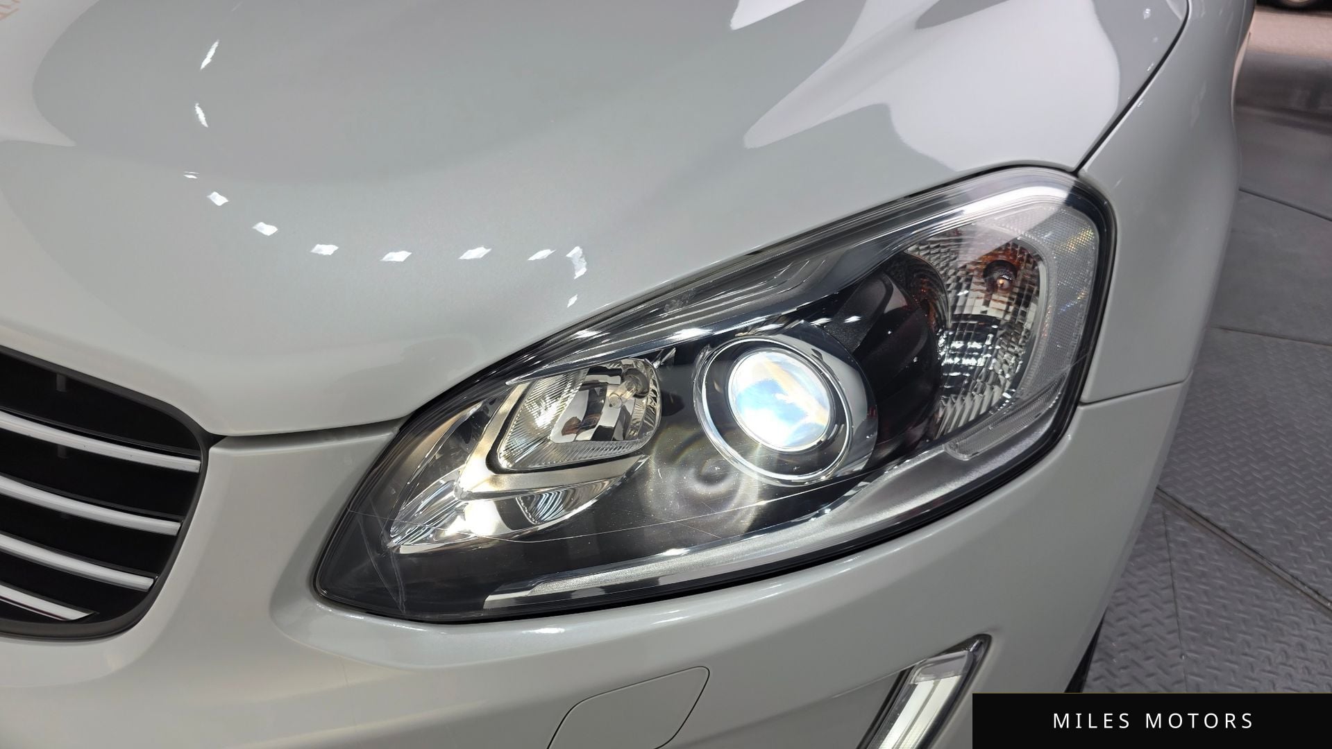 Volvo XC60 2017 — миниатюра 8
