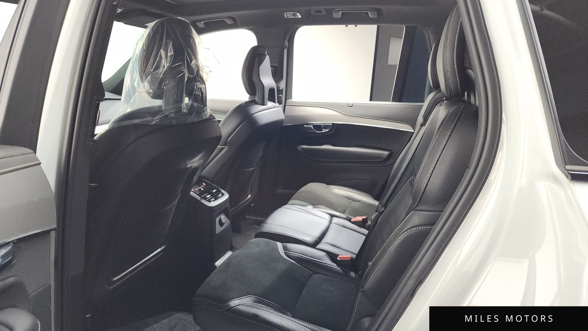 Volvo XC90 2021 — миниатюра 11