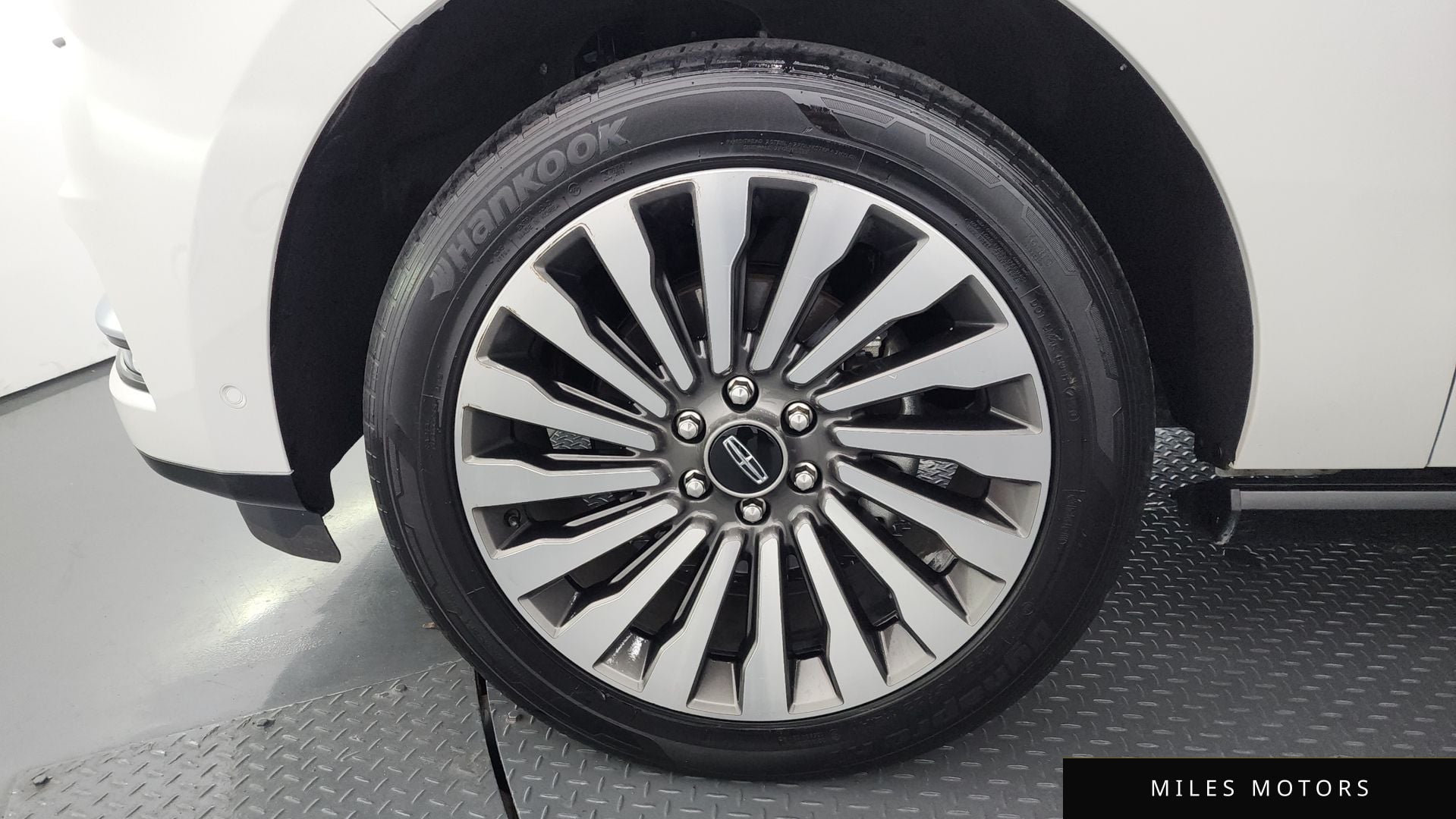 Lincoln Navigator 2021 — миниатюра 5