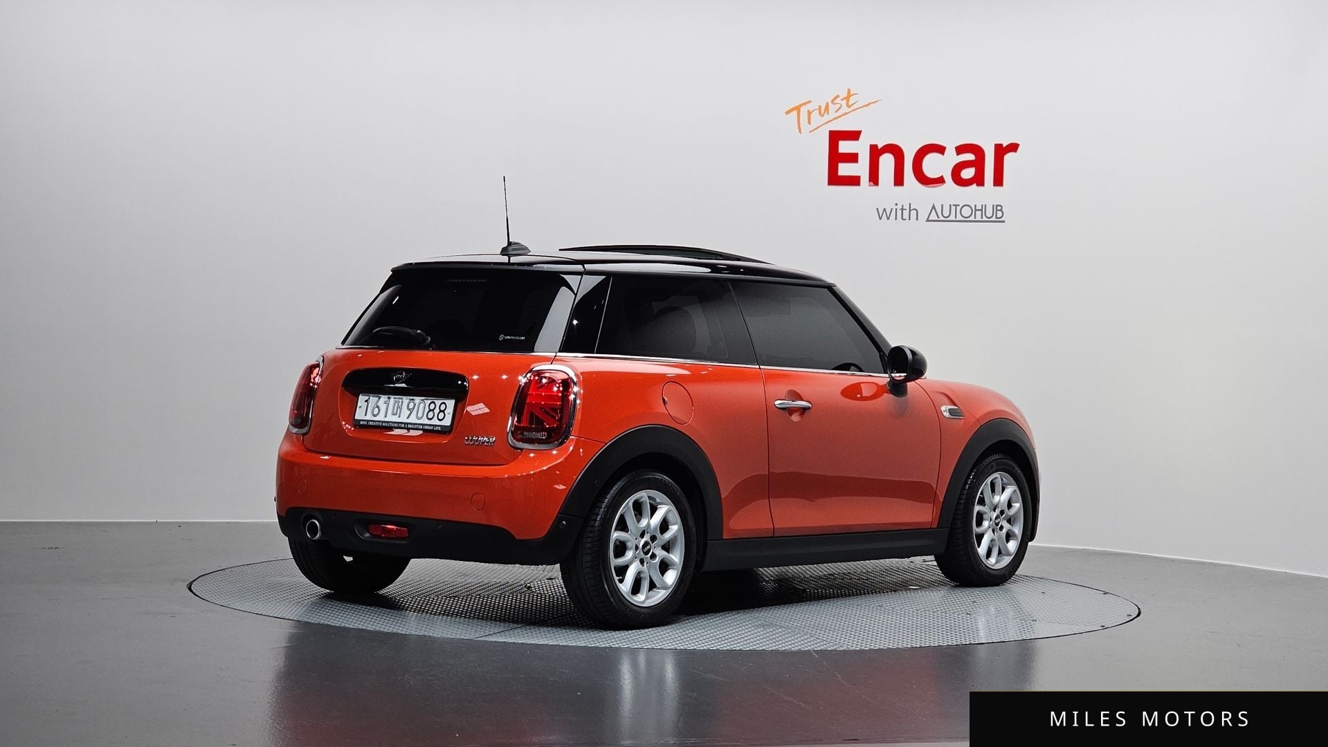MINI Cooper 2019 — миниатюра 2