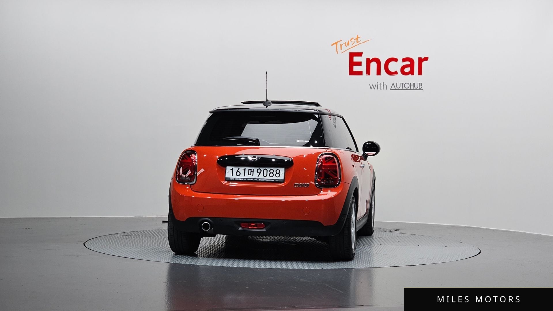MINI Cooper 2019 — миниатюра 4