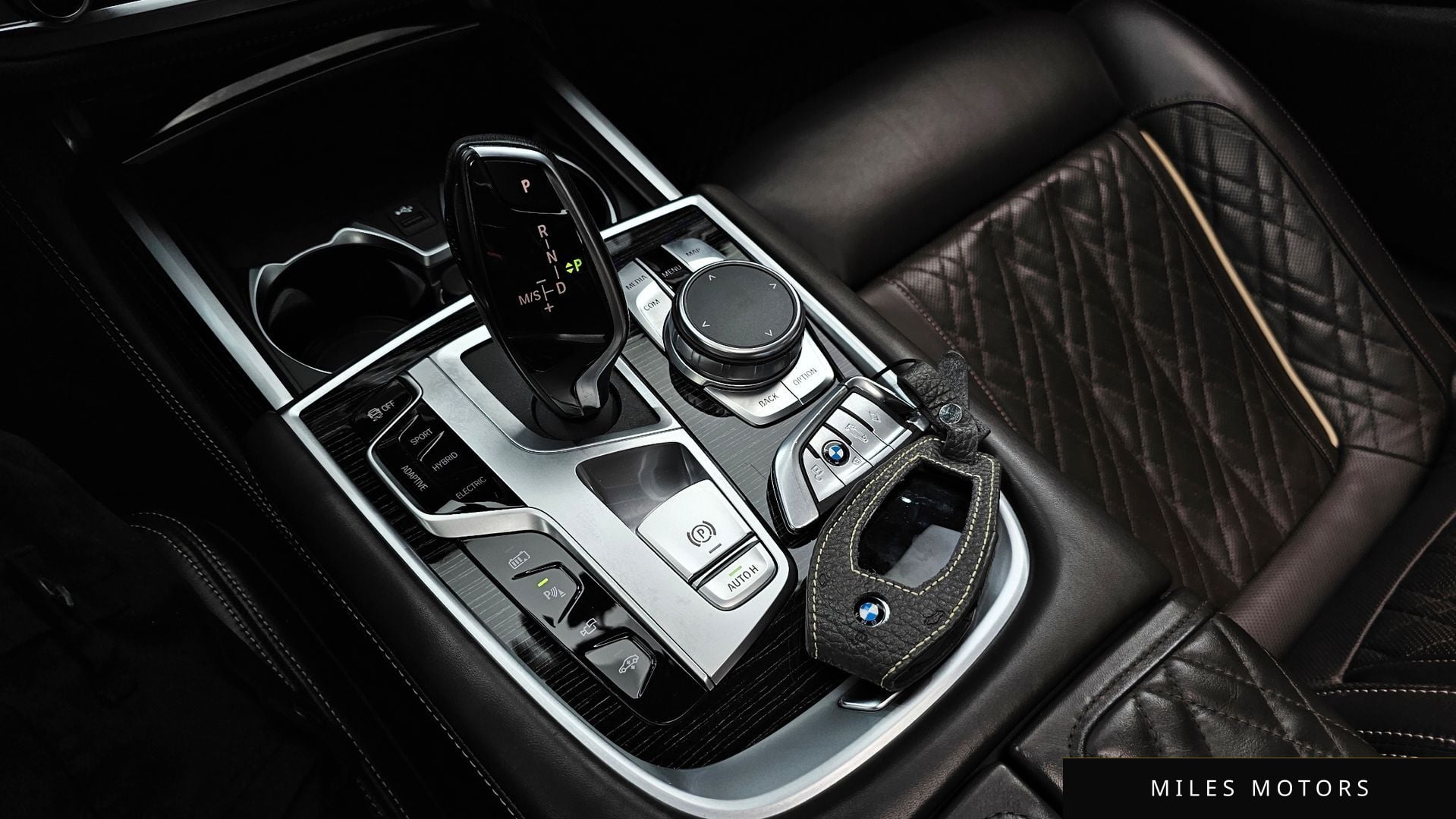 BMW 7 Series (G11) 2021 — миниатюра 11