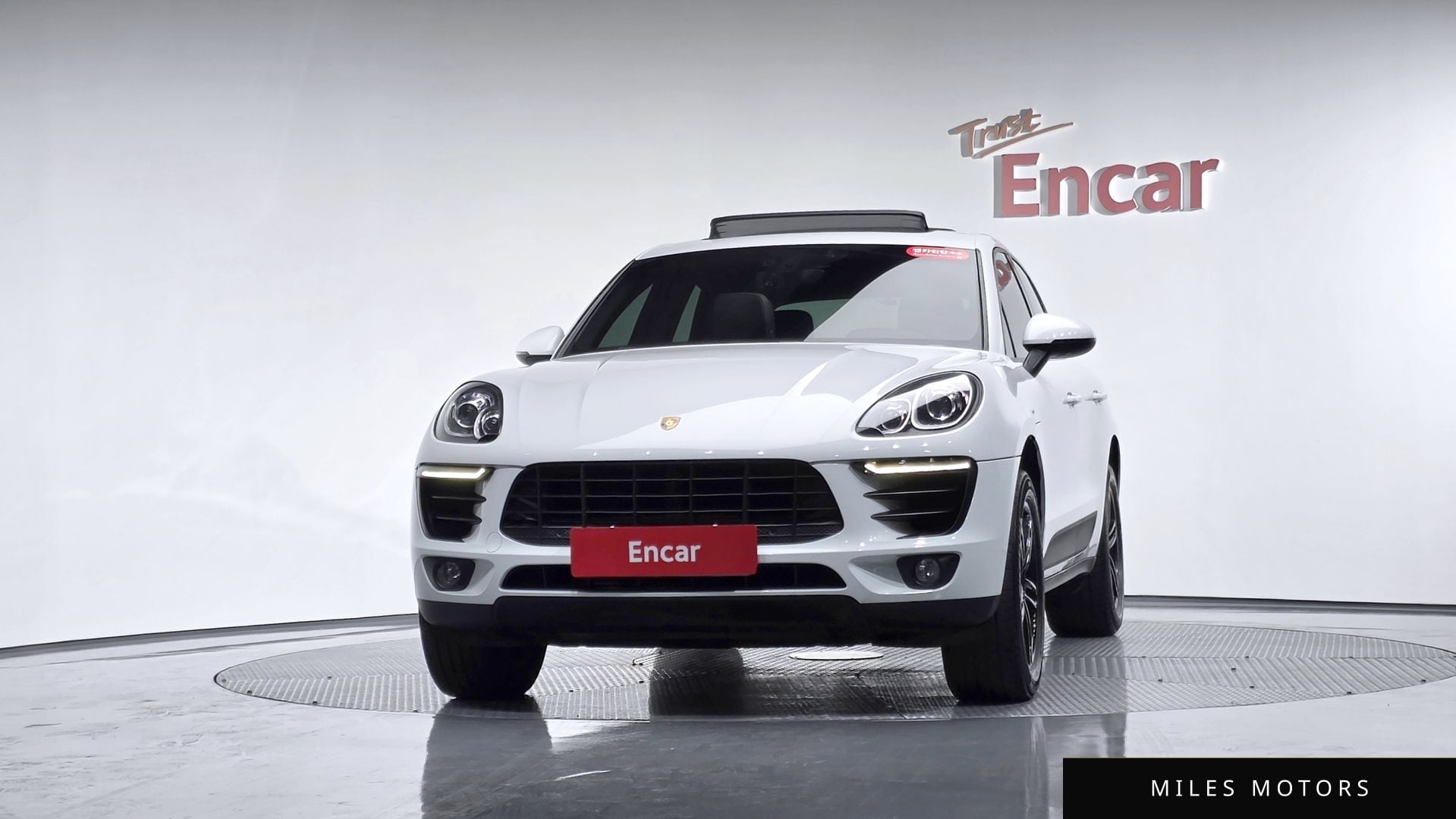Porsche Macan 2015 — миниатюра 2
