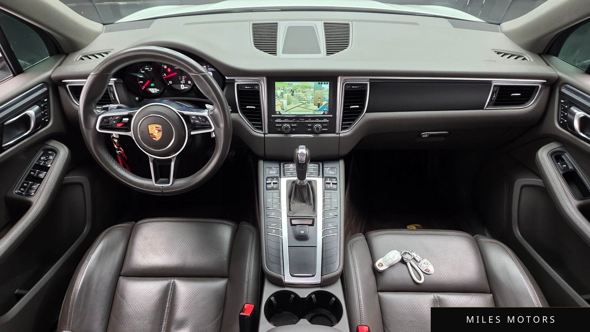 Porsche Macan 2015 — миниатюра 9