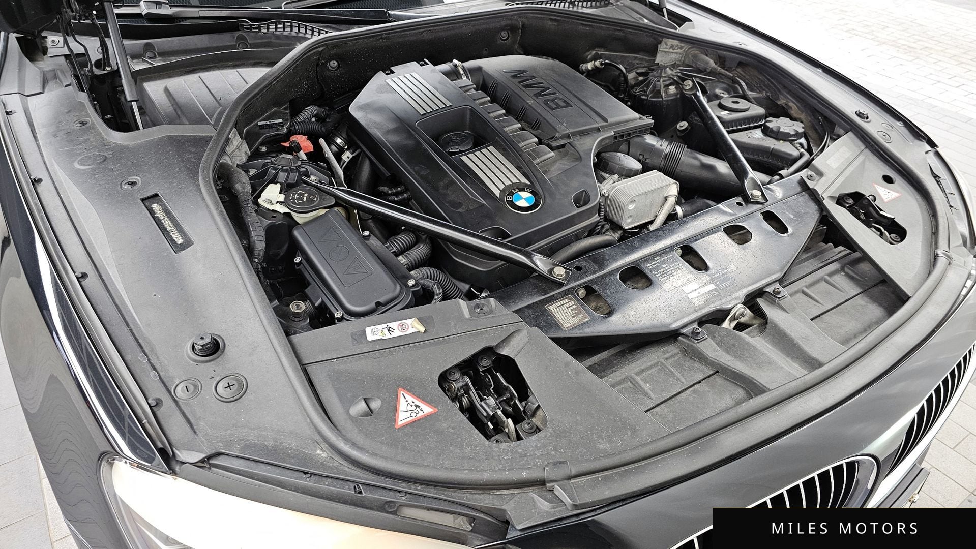 BMW 7 Series (F01) 2012 — миниатюра 5