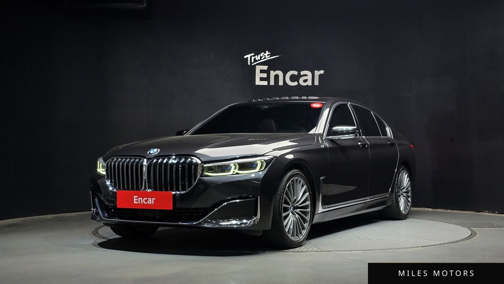 BMW 7 Series (G11) 2022 — фото 1 из 12