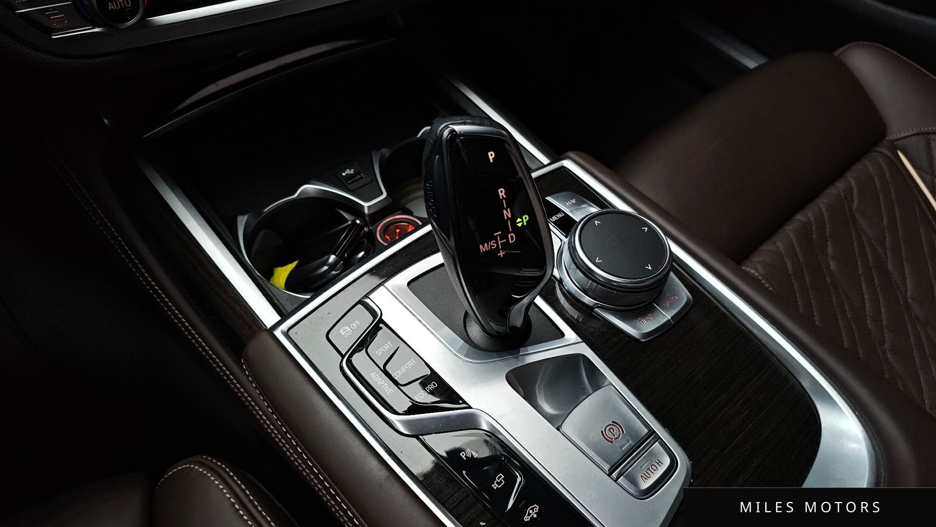 BMW 7 Series (G11) 2022 — миниатюра 9