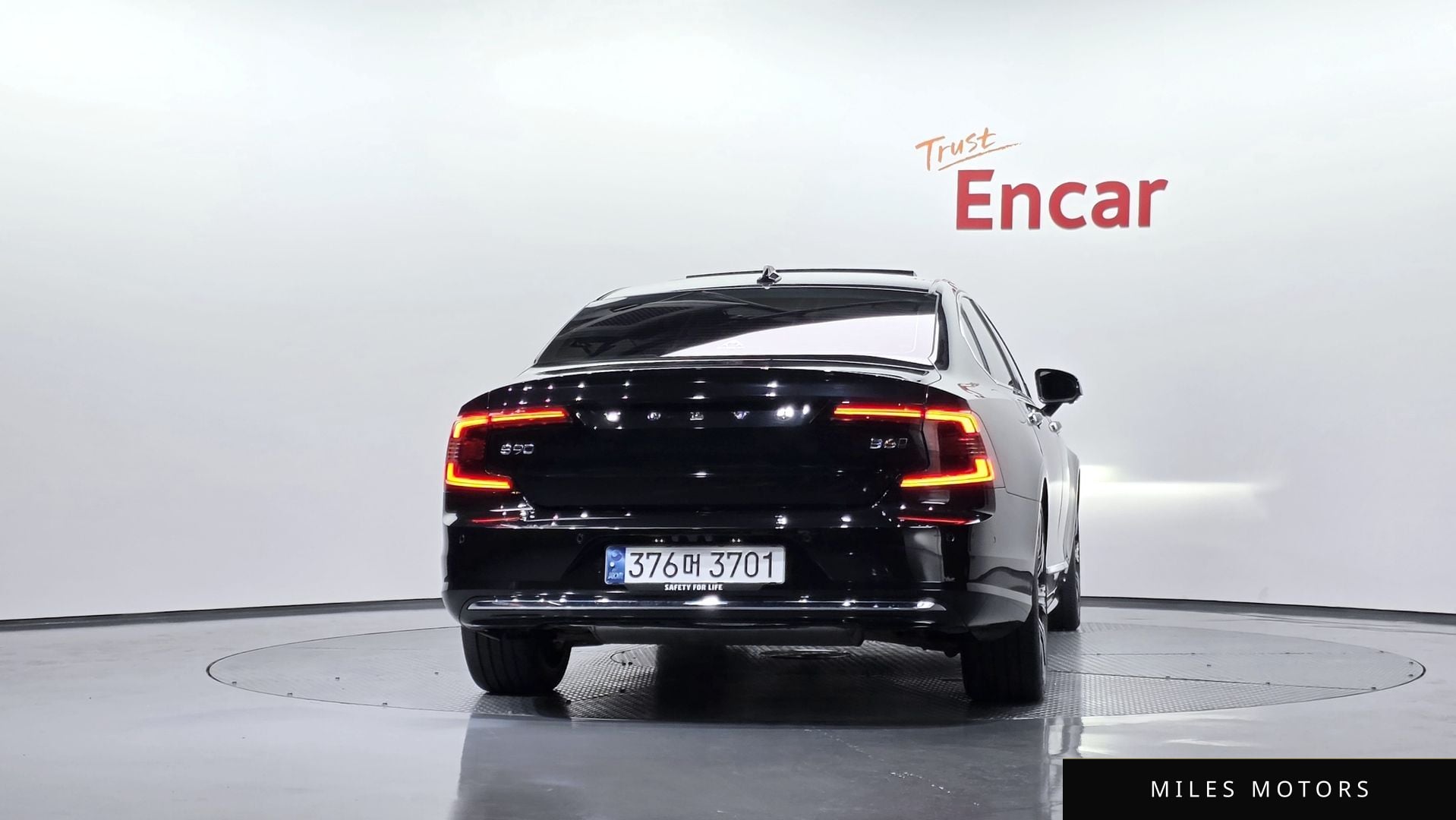 Volvo S90 2023 — миниатюра 4