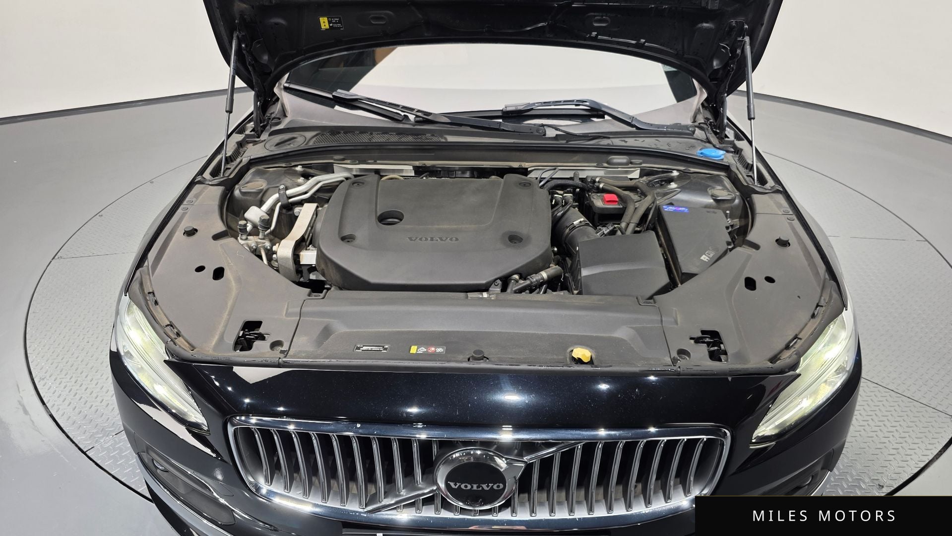 Volvo S90 2023 — миниатюра 6