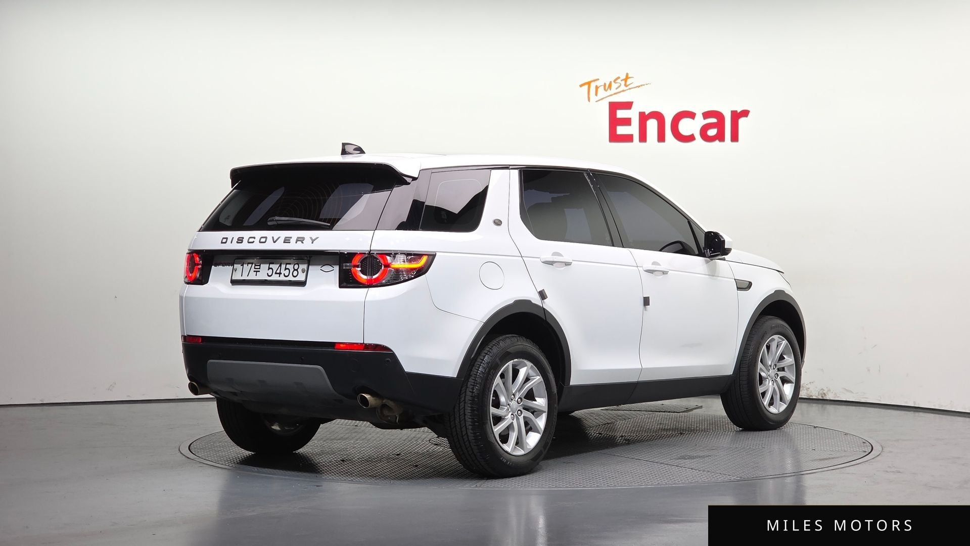 Land Rover Discovery Sport 2019 — миниатюра 2
