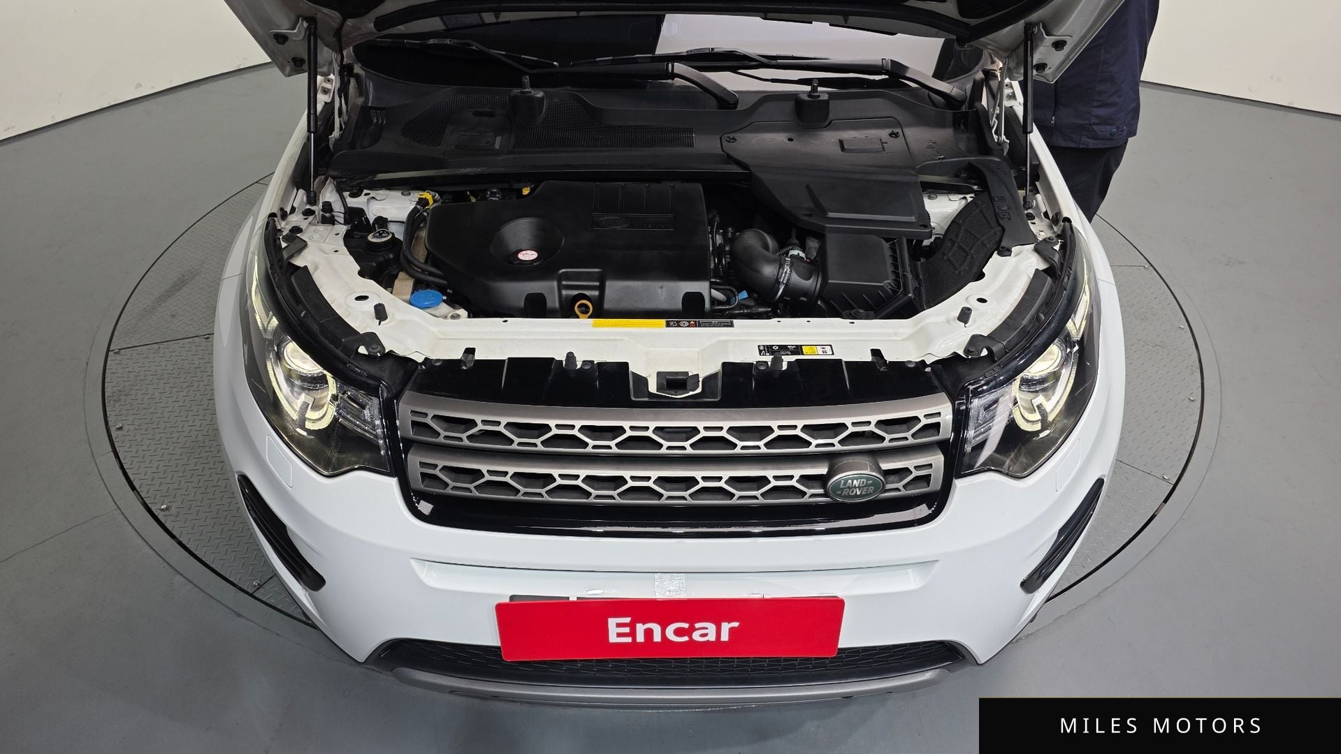 Land Rover Discovery Sport 2019 — миниатюра 6
