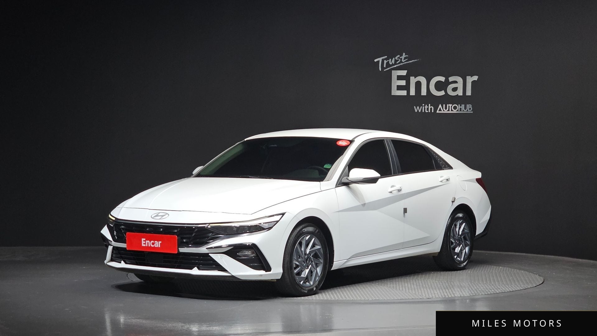Hyundai AVANTE 2025 — фото 1 из 12