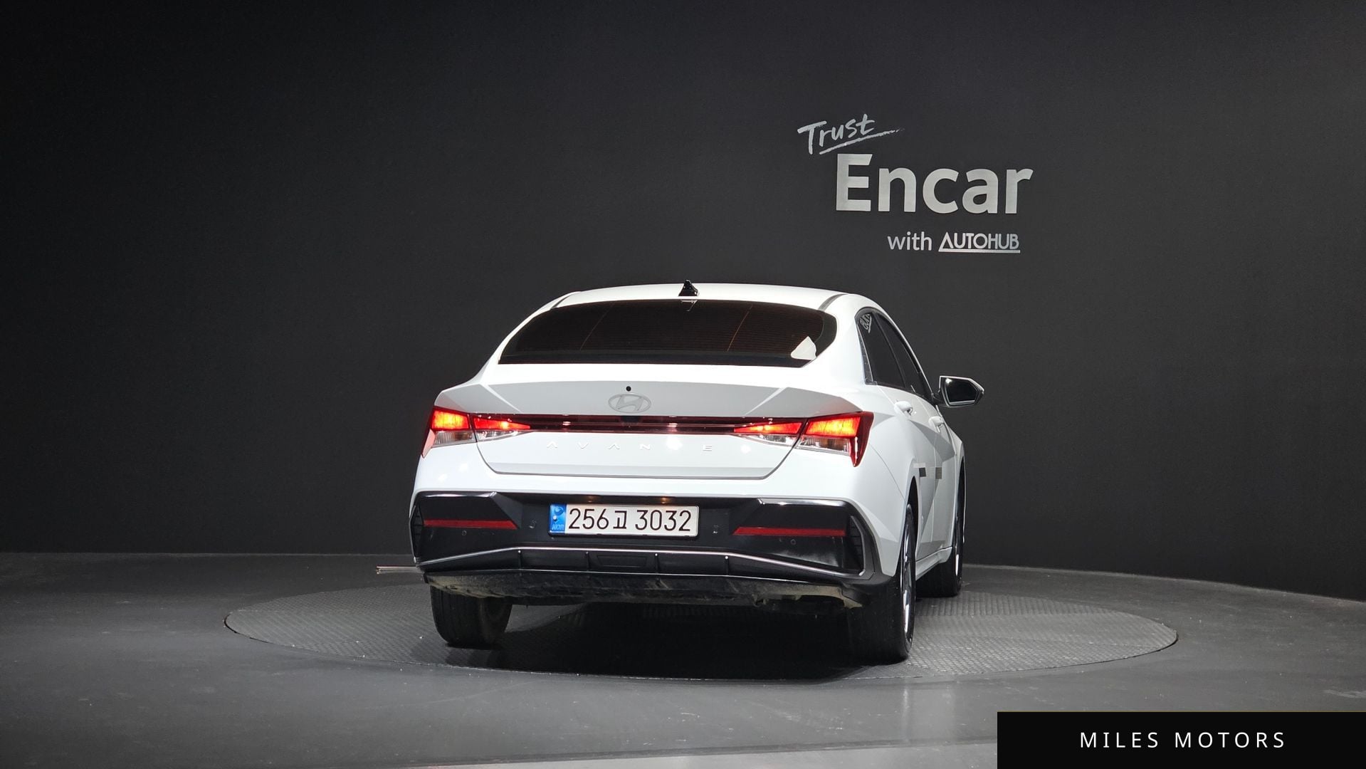 Hyundai AVANTE 2025 — миниатюра 4