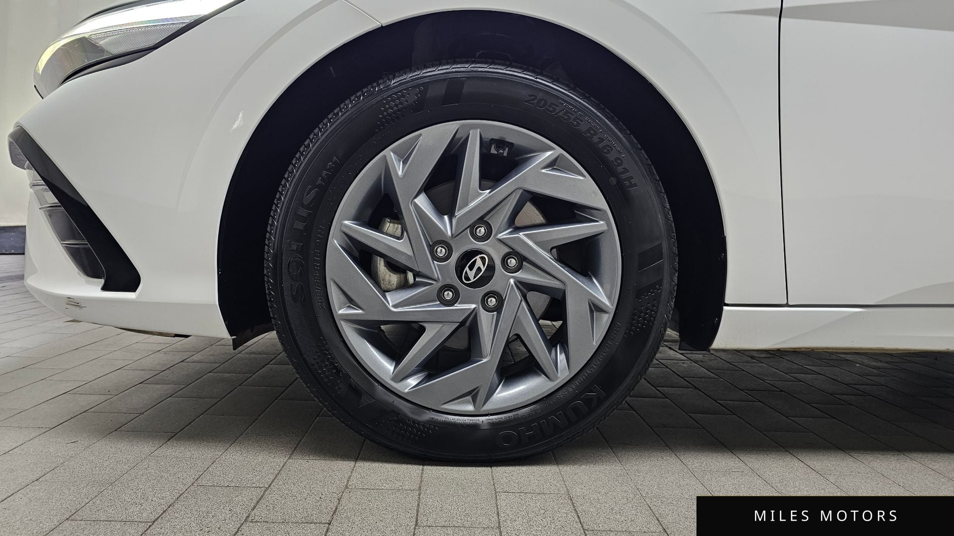 Hyundai AVANTE 2025 — миниатюра 5