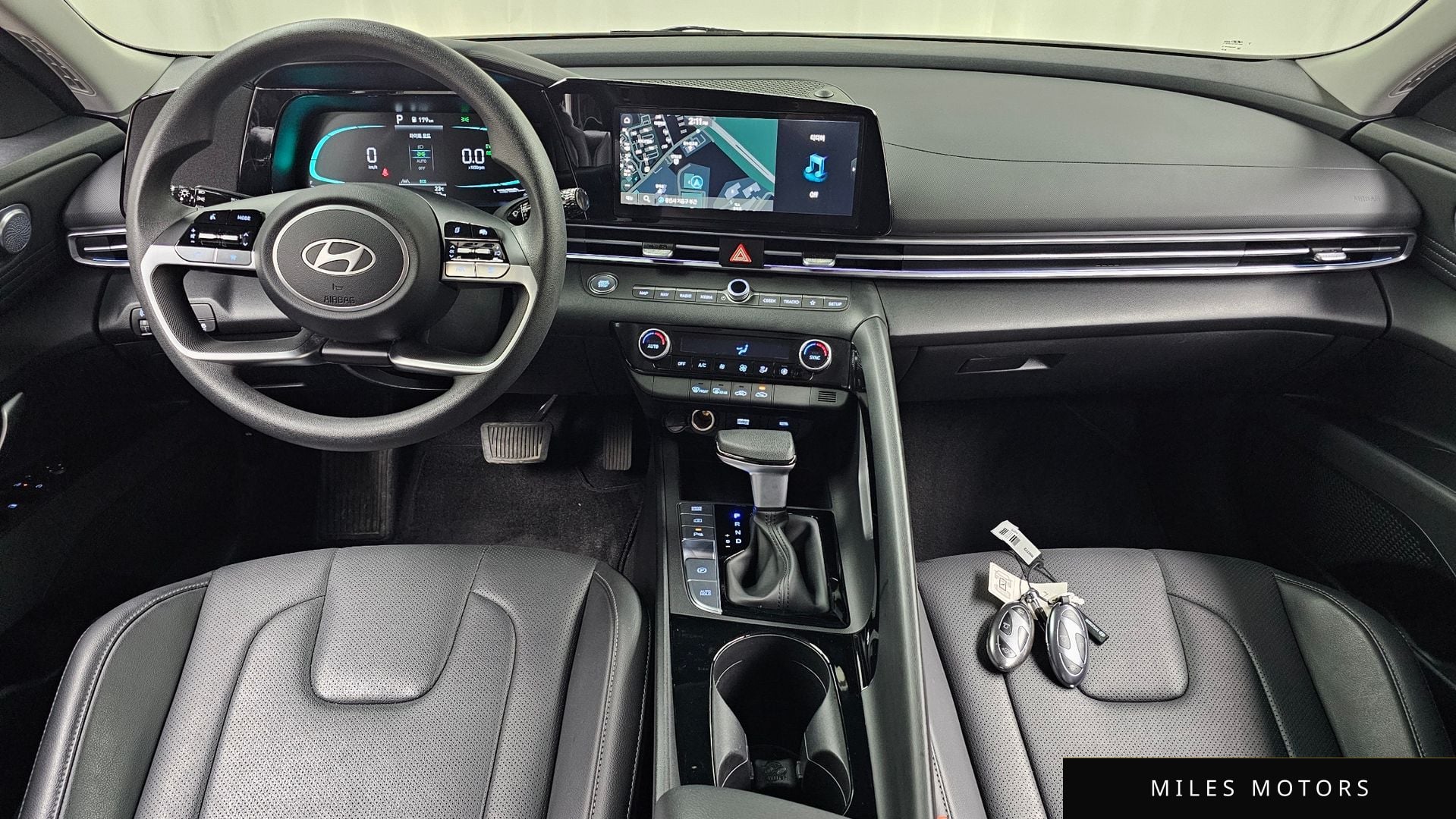 Hyundai AVANTE 2025 — миниатюра 10