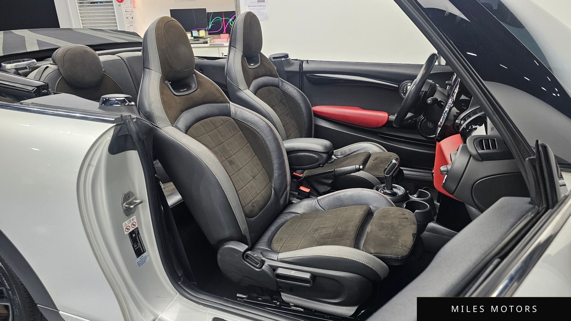 MINI Cooper Convertible 2021 — миниатюра 12