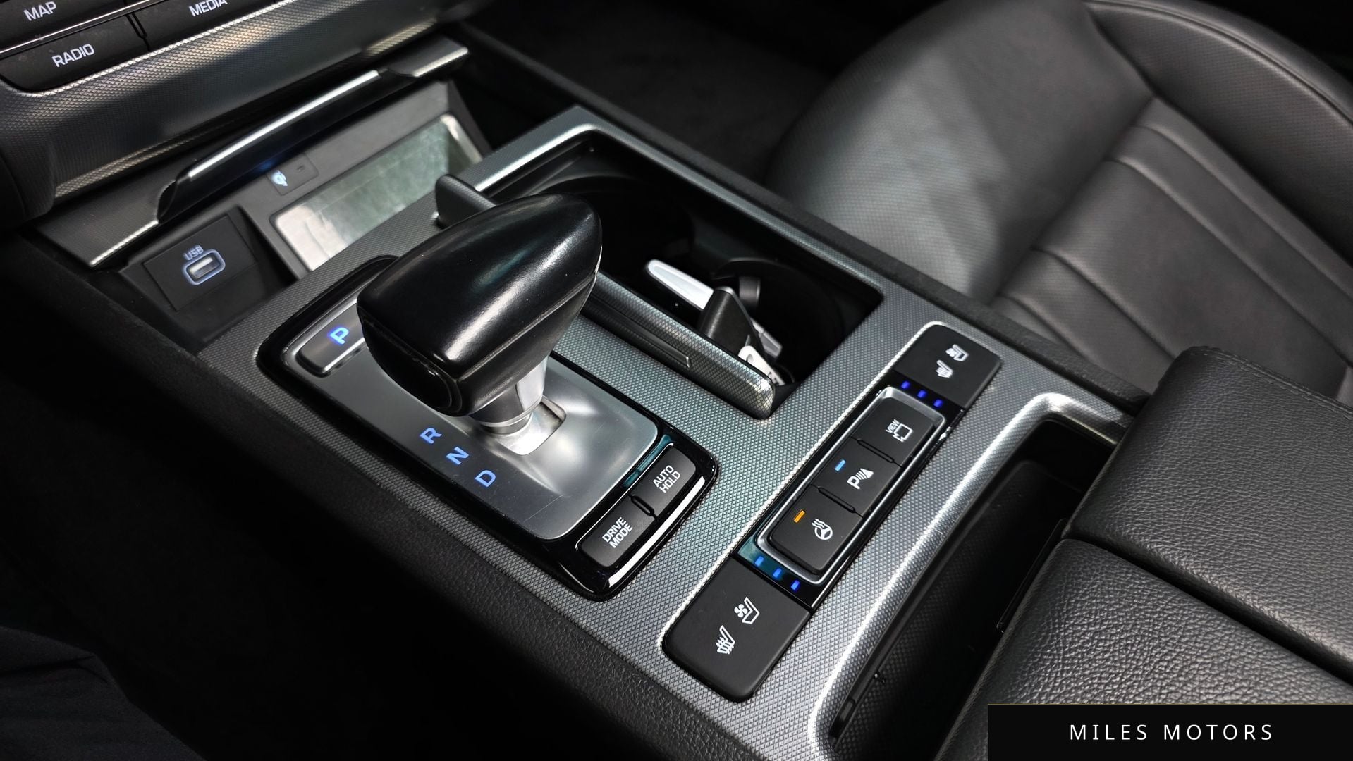 Genesis G80 2019 — миниатюра 12