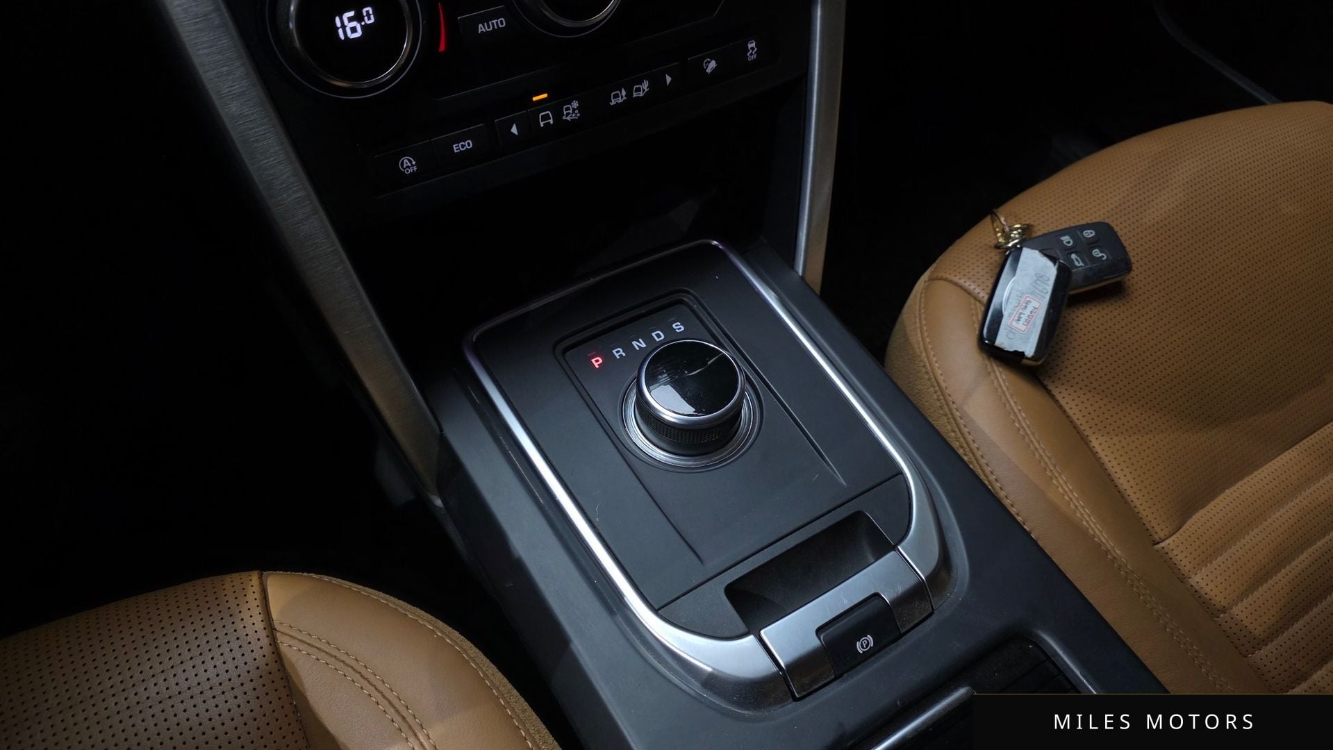 Land Rover Discovery Sport 2019 — миниатюра 12