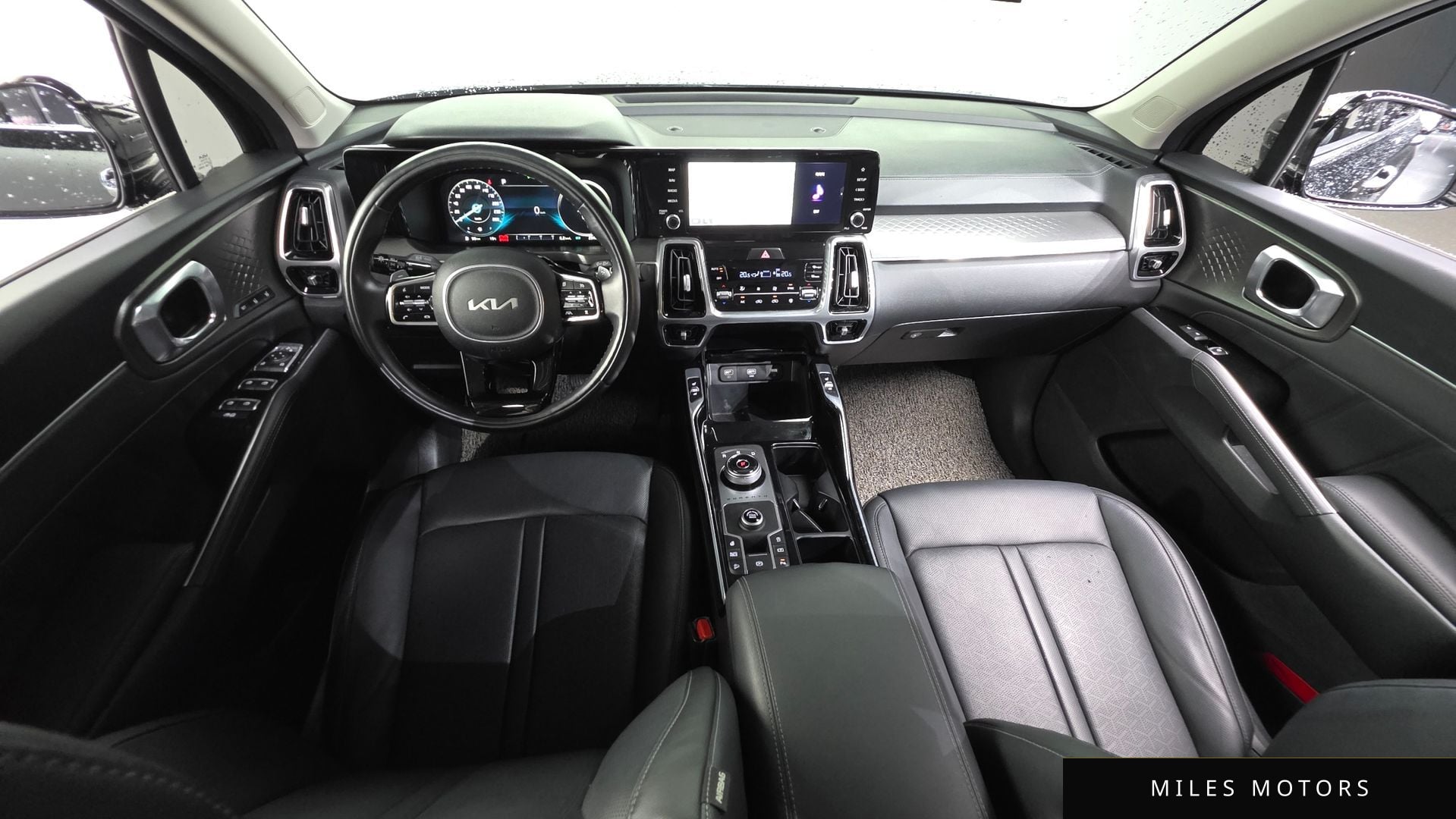 Kia Sorento 2023 — миниатюра 10