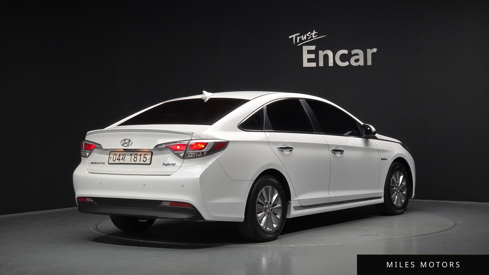 Hyundai Sonata 2017 — фото 1 из 12