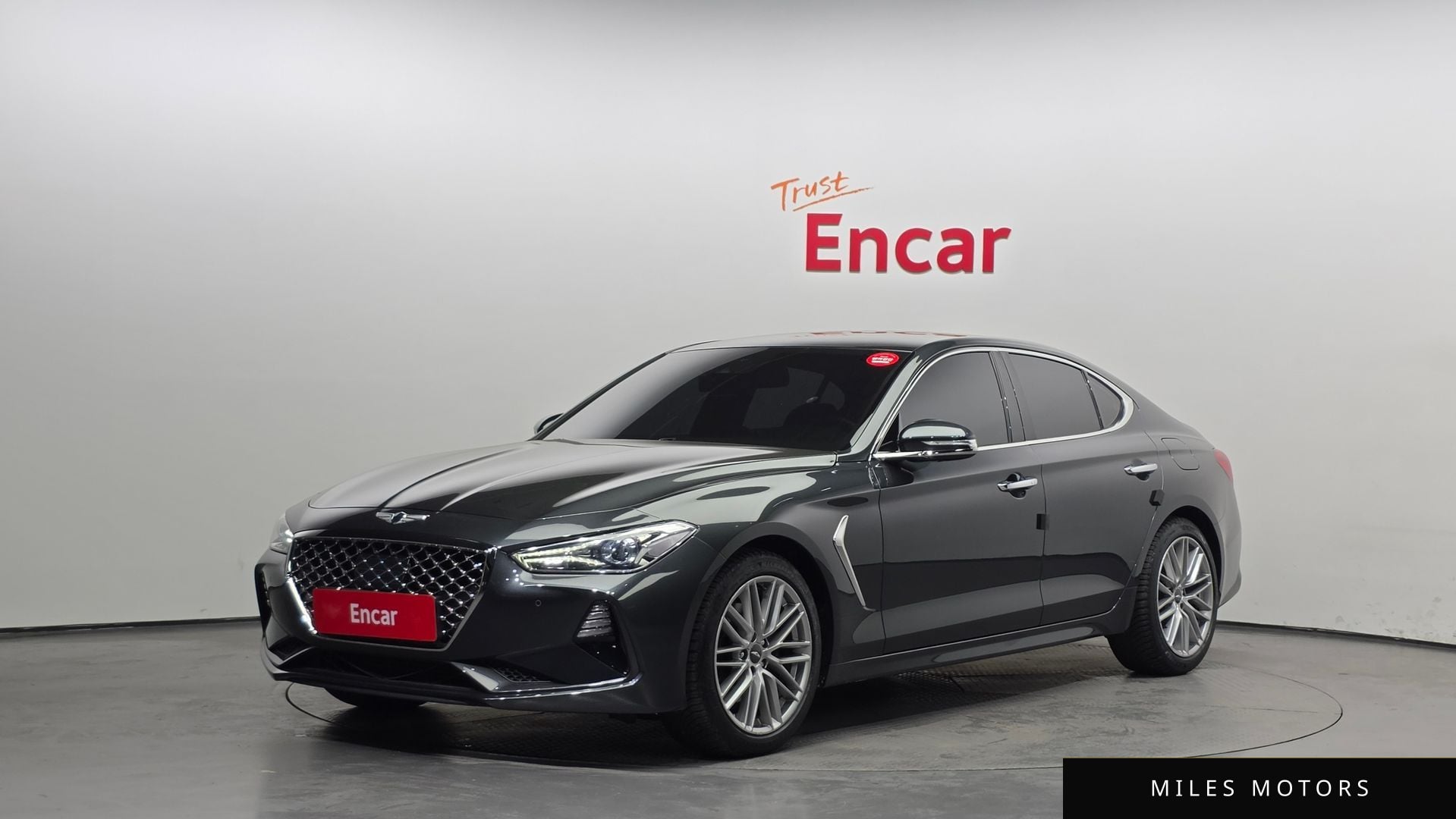 Genesis G70 2020 — фото 1 из 12