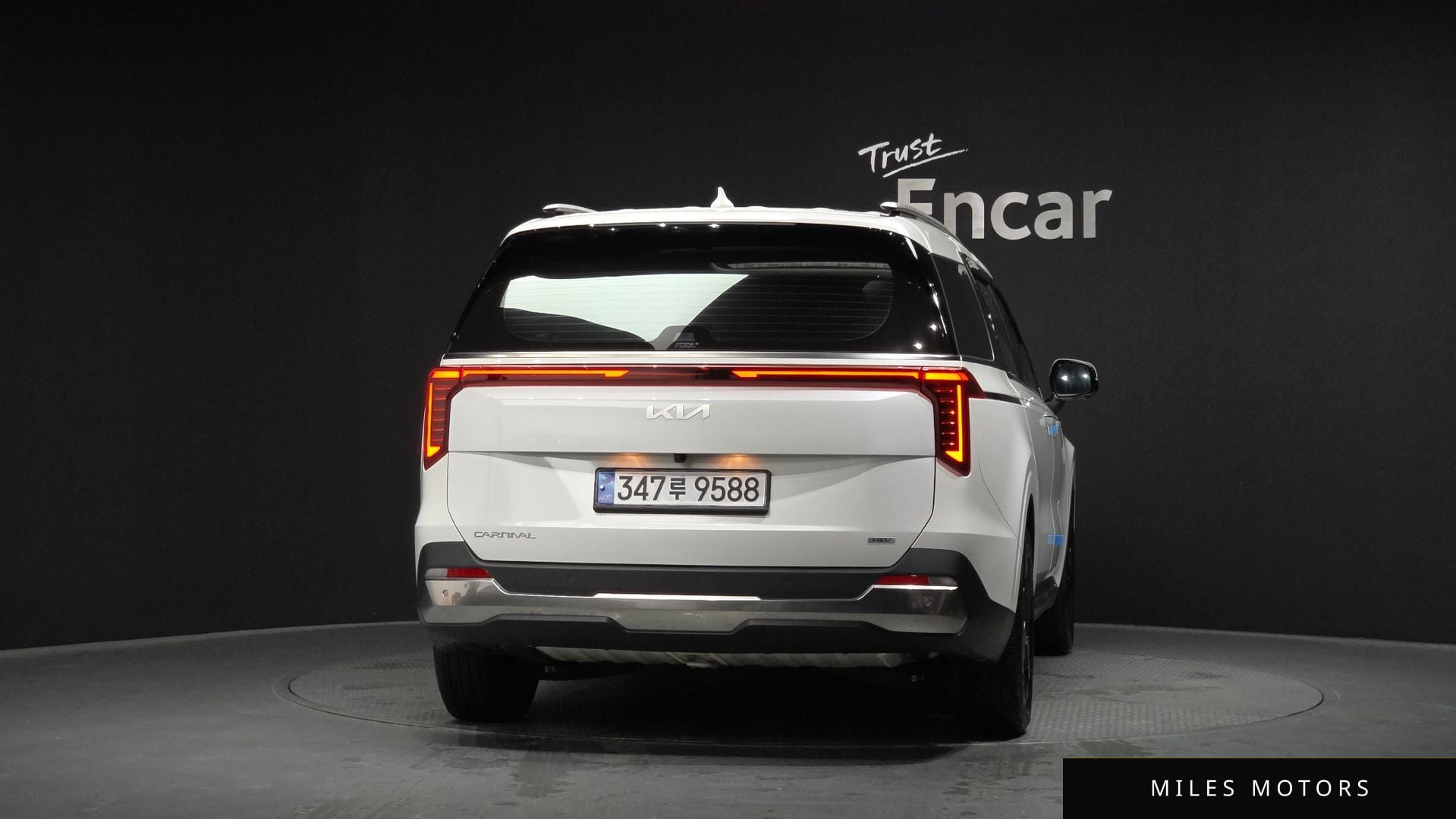 Kia Canival 2024 — миниатюра 3