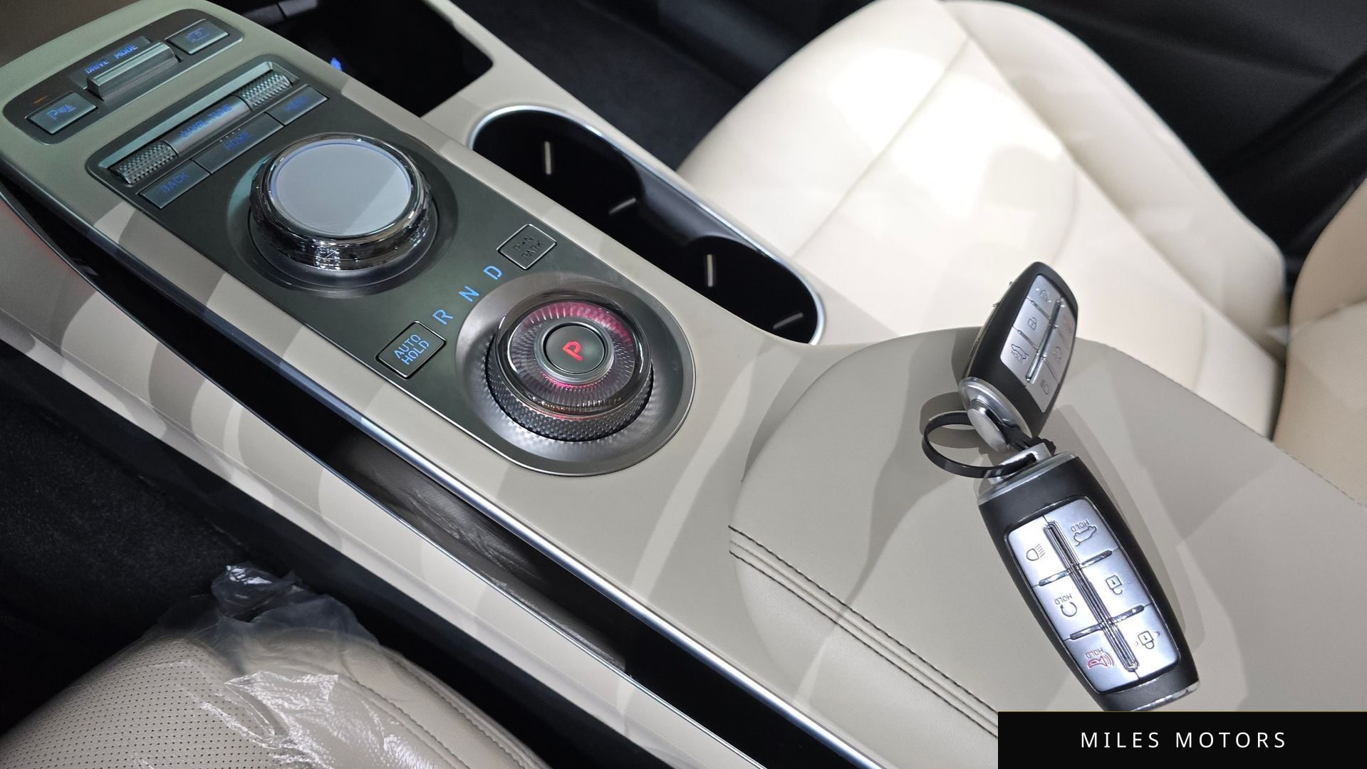 Genesis GV70 2021 — миниатюра 11
