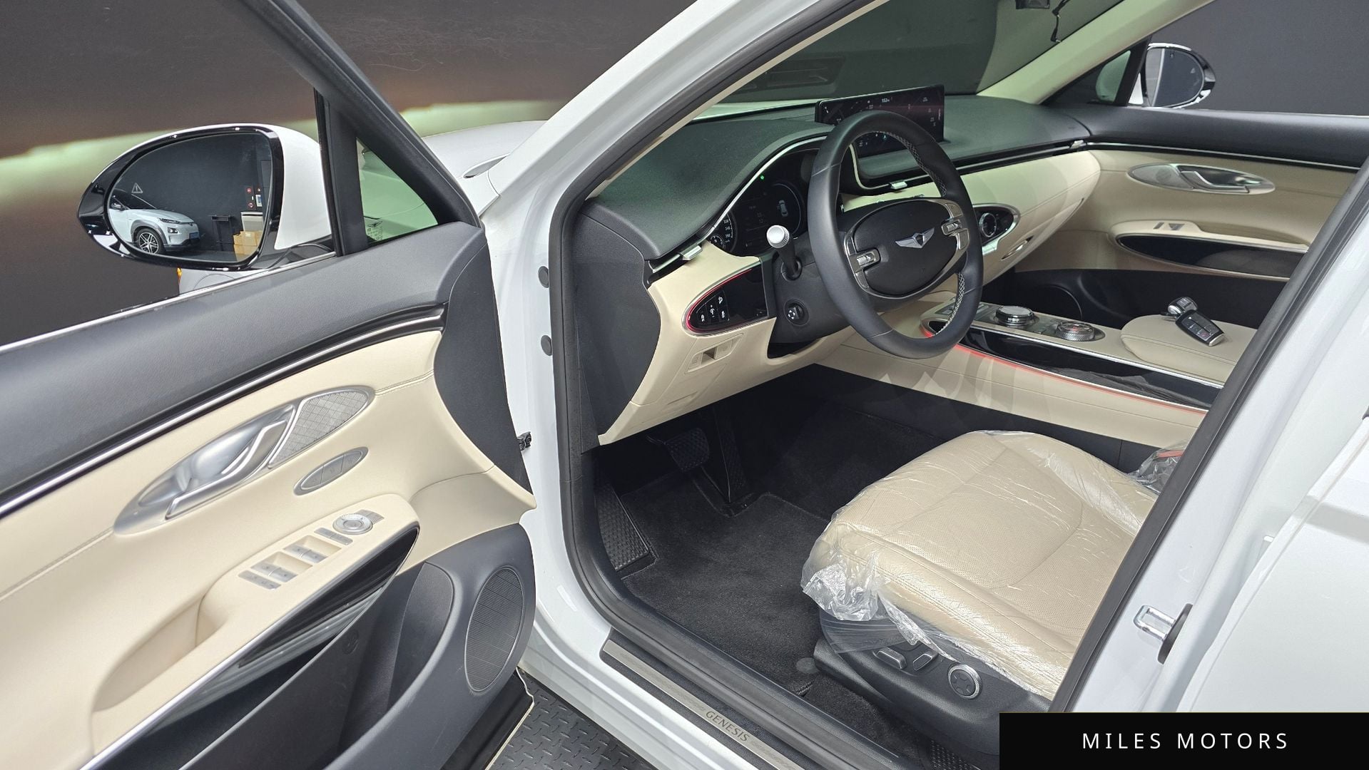 Genesis GV70 2021 — миниатюра 12