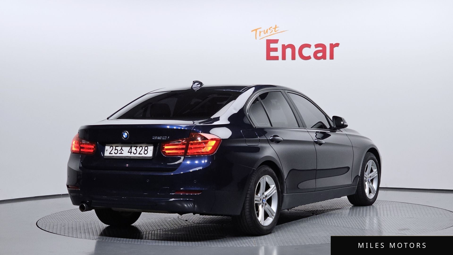 BMW 3 Series (F30) 2015 — миниатюра 2