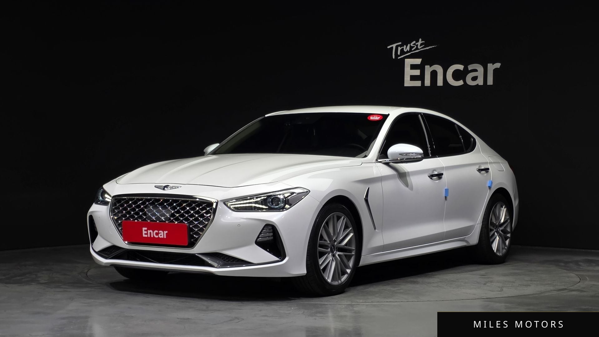 Genesis G70 2020 — фото 1 из 12