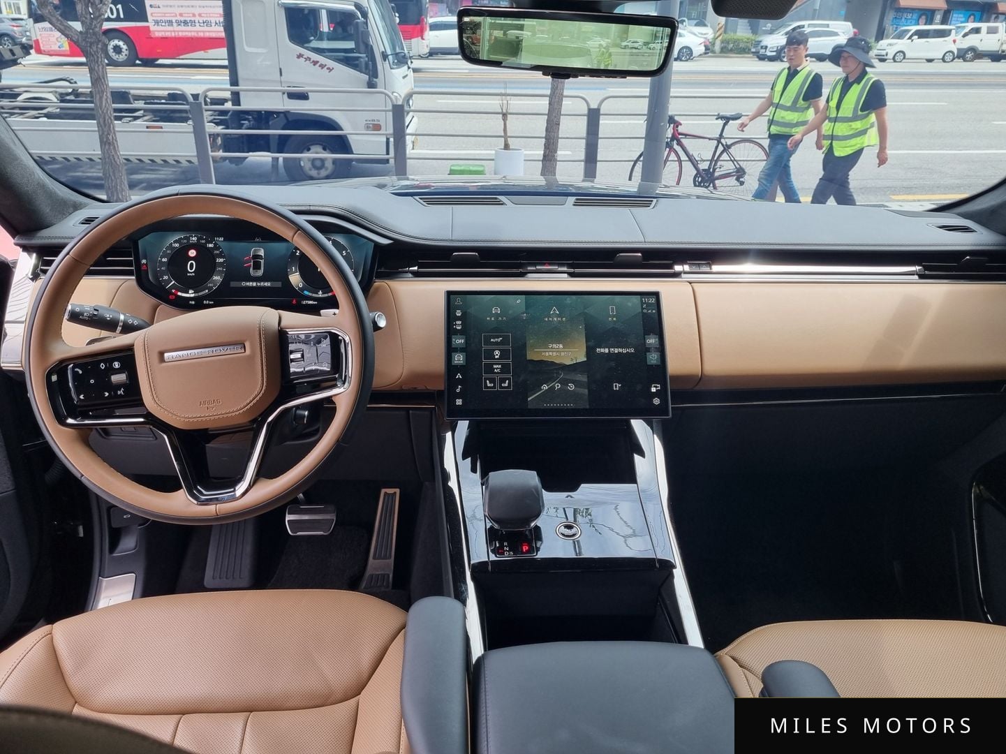 Land Rover Range Rover Sport 2024 — миниатюра 7