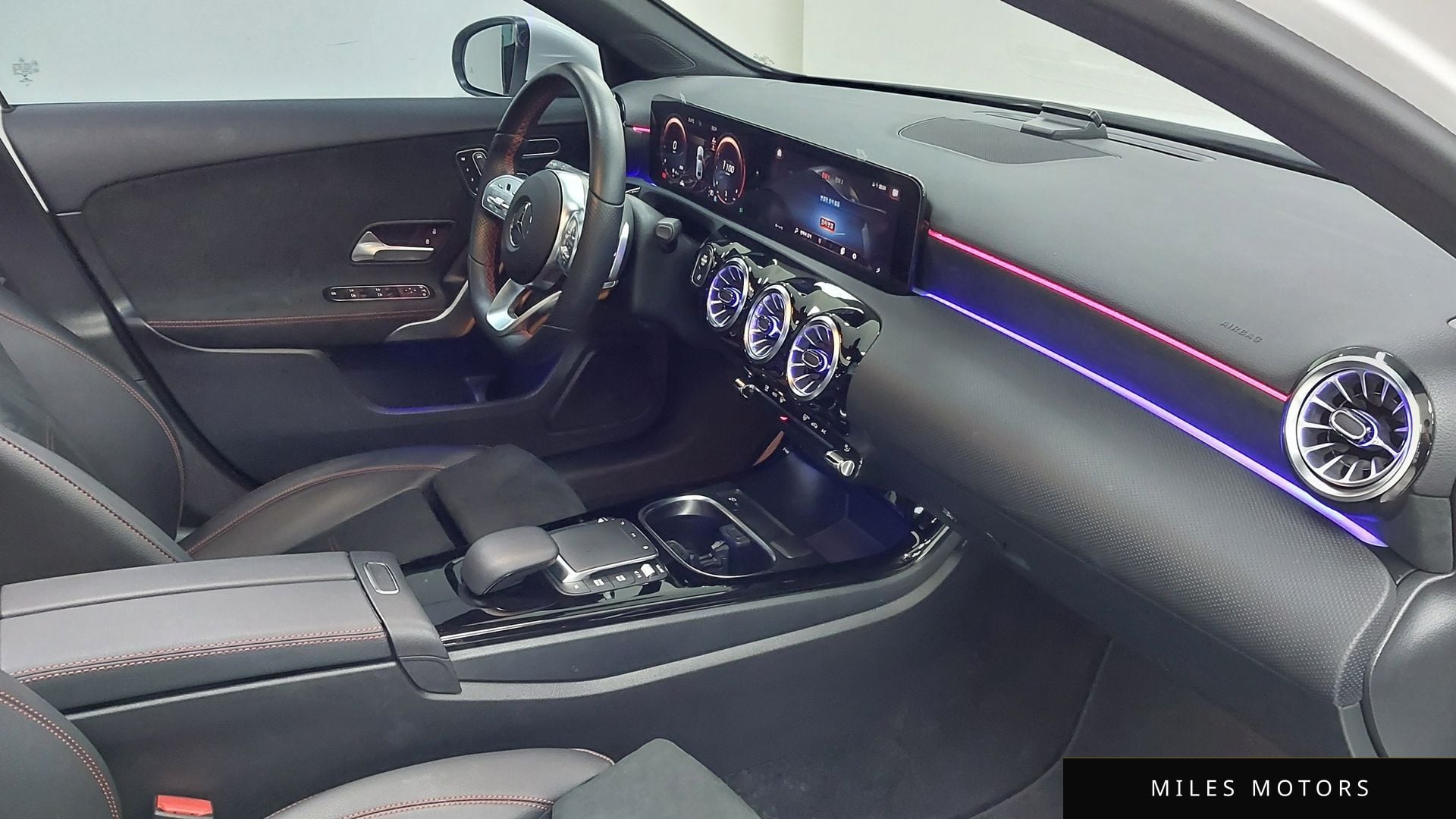 Mercedes-Benz A-Class W177 2023 — миниатюра 9
