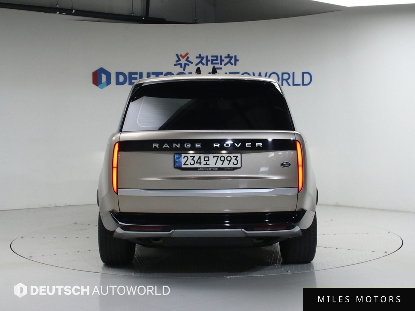 Land Rover Range Rover 2023 — миниатюра 4