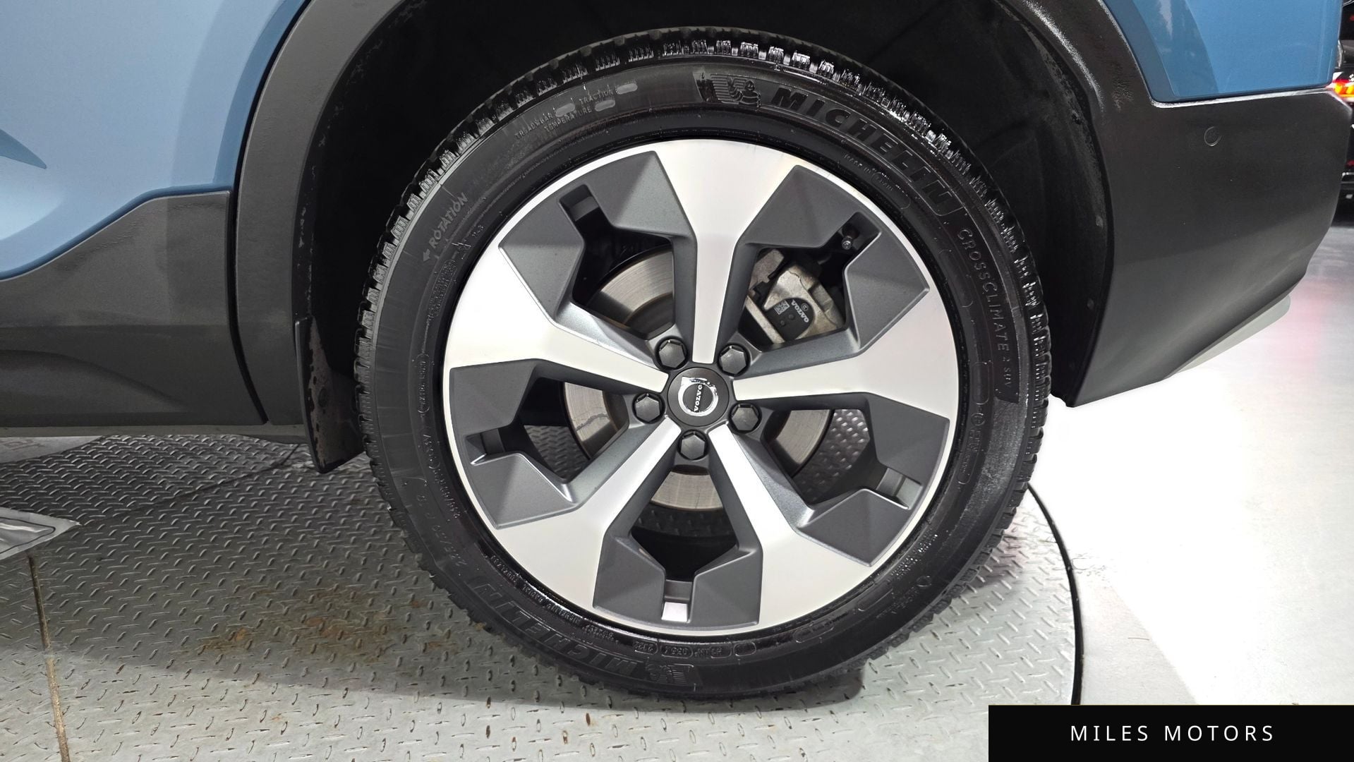 Volvo XC40 2023 — миниатюра 7
