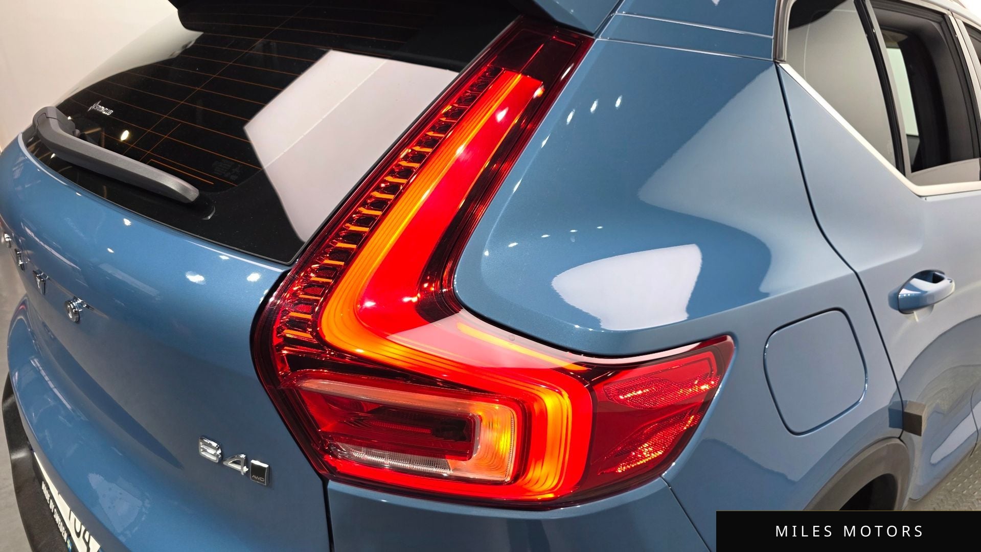Volvo XC40 2023 — миниатюра 9