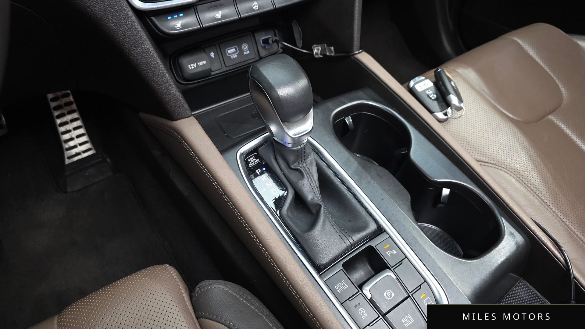 Hyundai Santafe 2019 — миниатюра 11