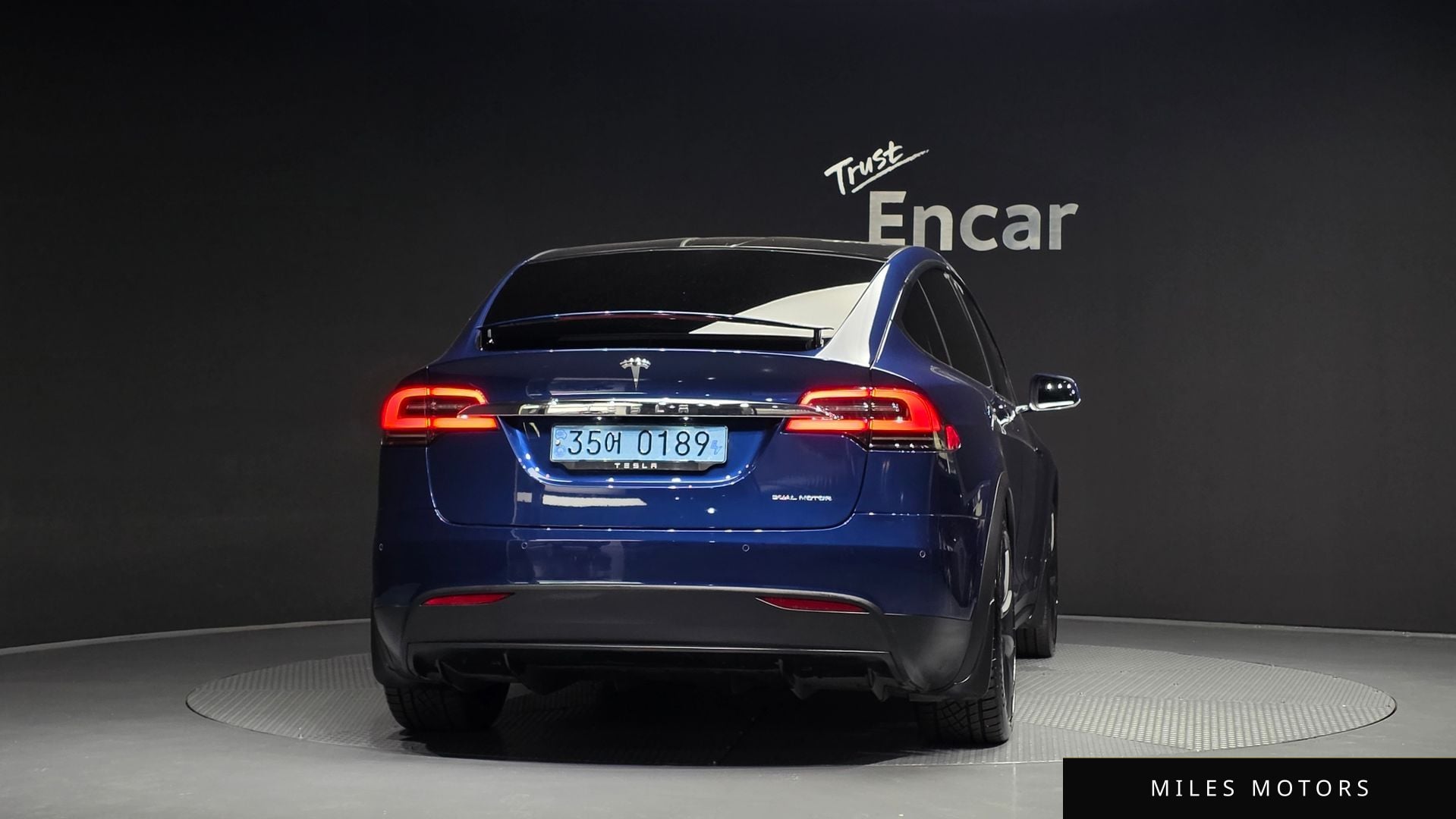 Tesla Model X 2020 — миниатюра 4