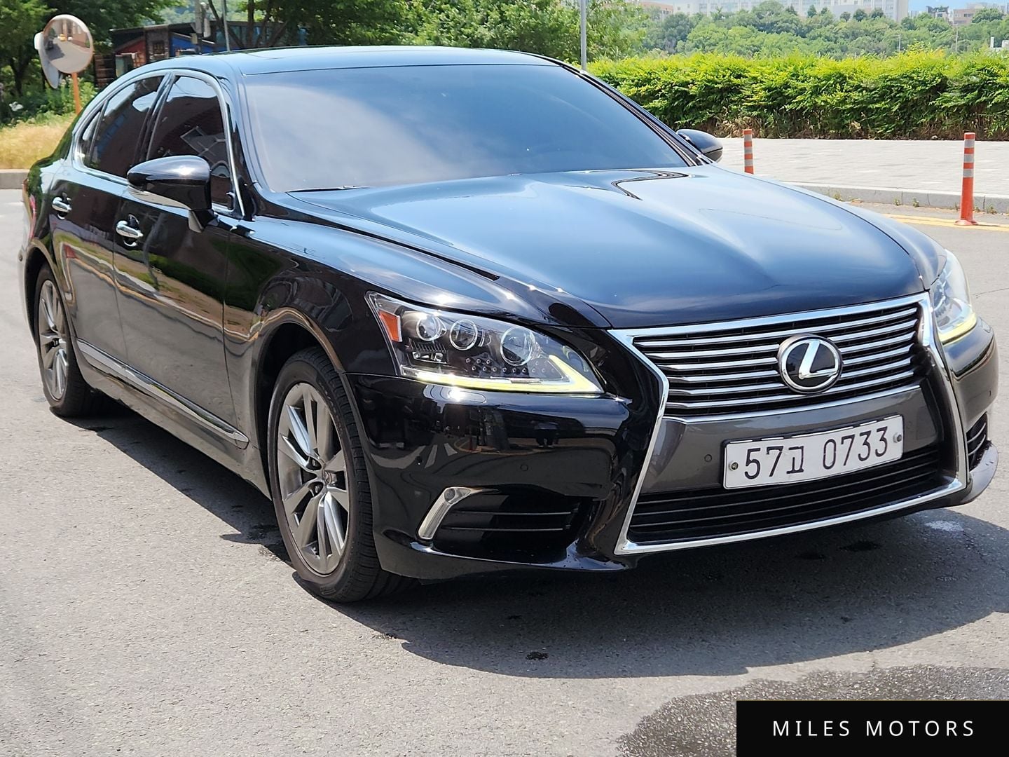 Лексус LS460 2016 — миниатюра 3