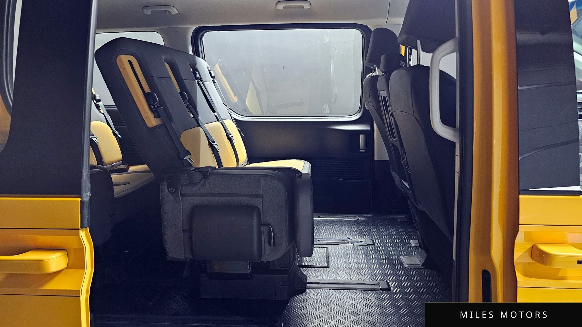 Hyundai Staria 2024 — миниатюра 12
