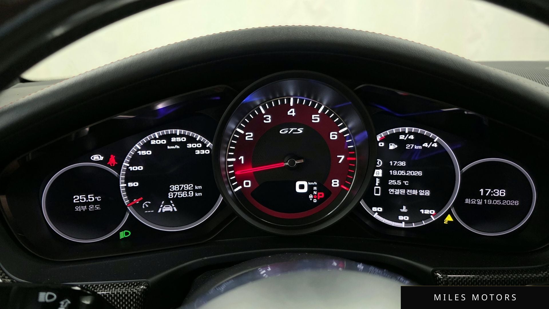 Porsche Panamera 2020 — миниатюра 8