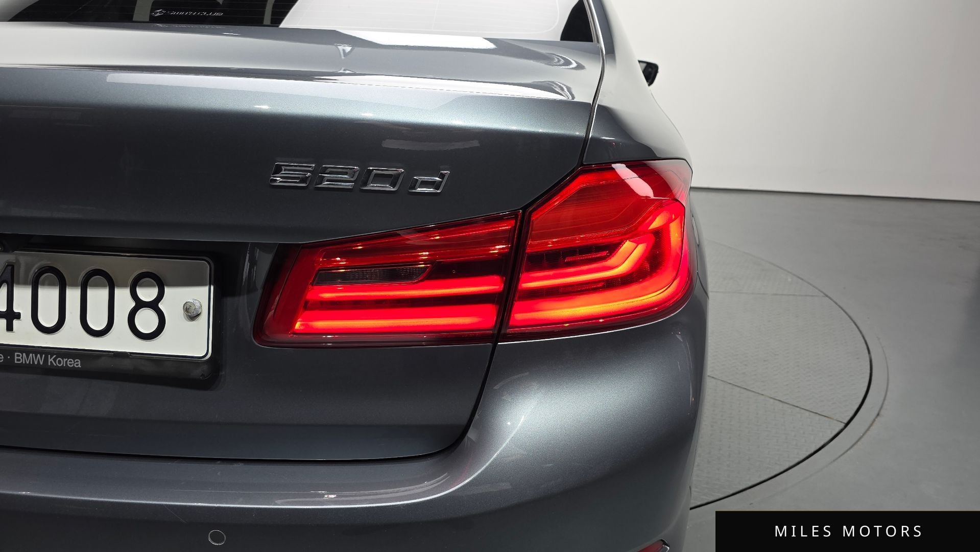 BMW 5 Series (G30) 2019 — миниатюра 8