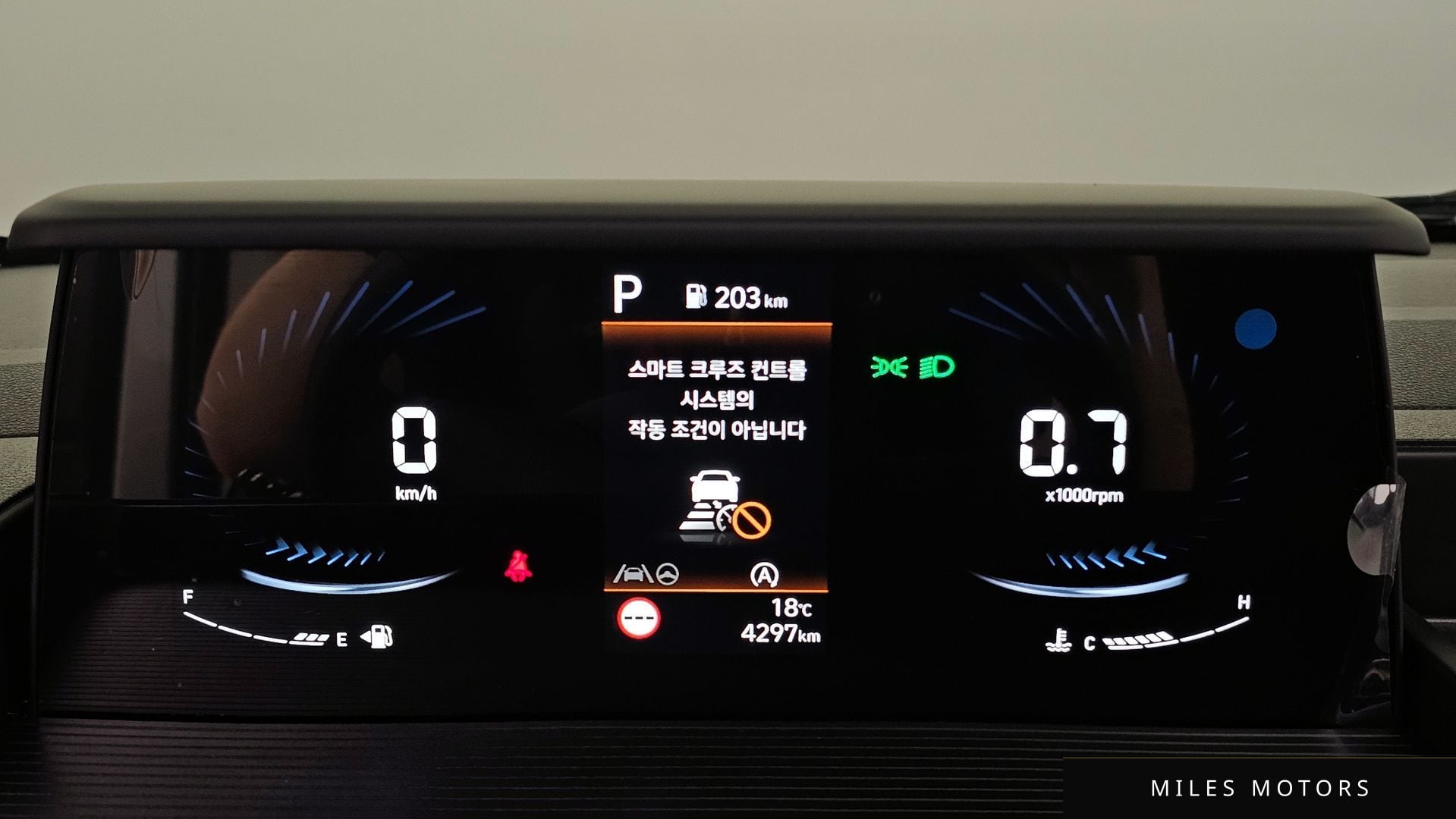 Hyundai Staria 2025 — миниатюра 8