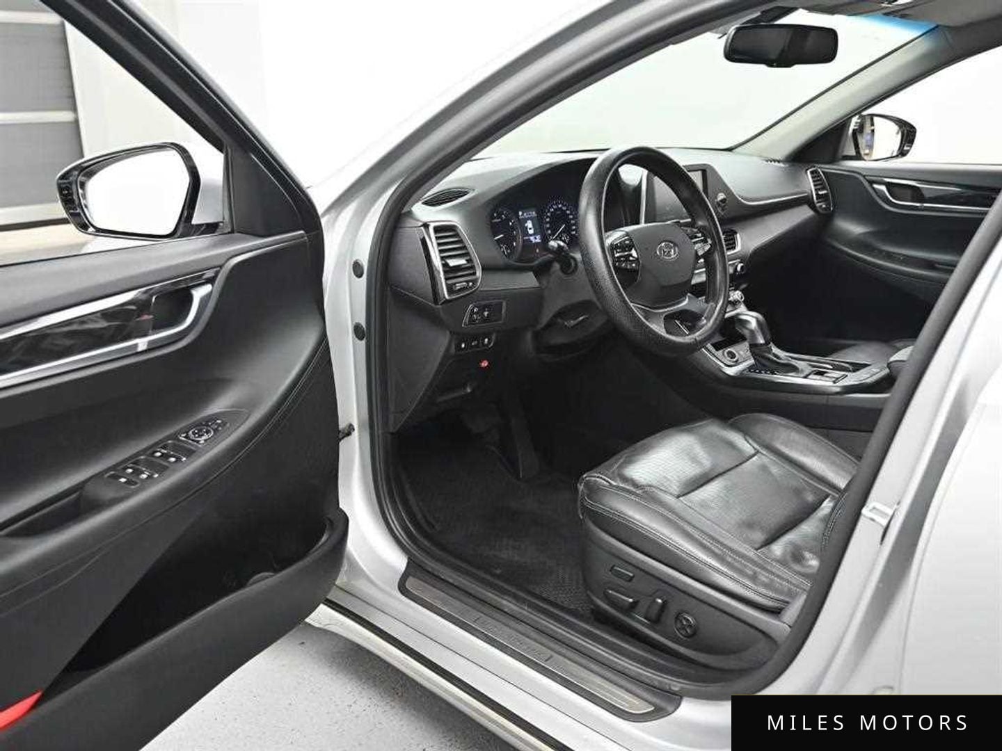 Hyundai Grandeur 2019 — миниатюра 11