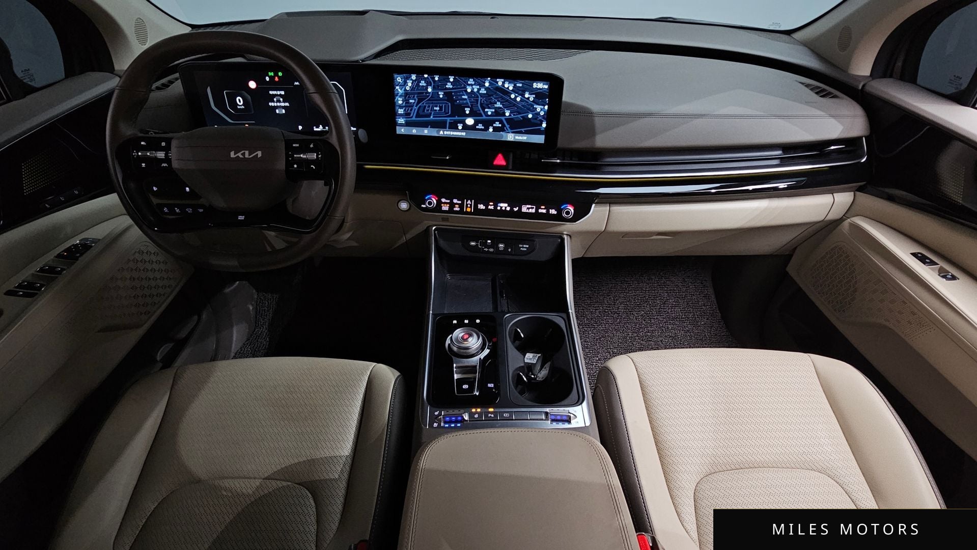 Kia Canival 2025 — миниатюра 9